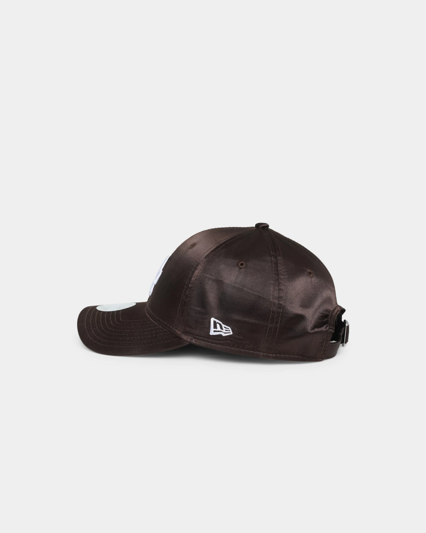 New Era Women's Los Angeles Dodgers 'Satin' 9FORTY Cloth Strapback Walnut 6 New Era Women's Los Angeles Dodgers 'Satin' 9FORTY Cloth Strapback Walnut - Image 4