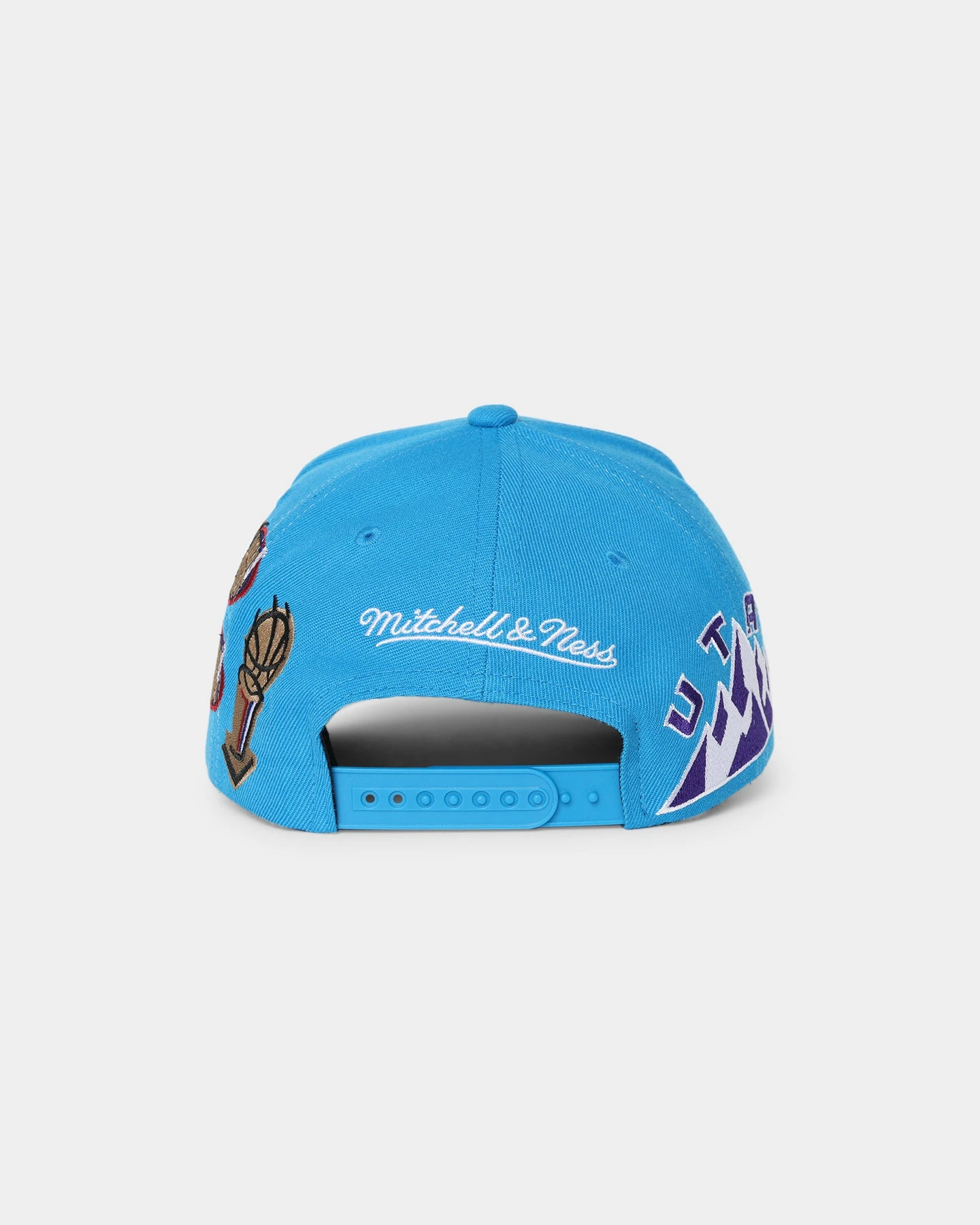 Mitchell & Ness Utah Jazz 'Highway' Pro Crown Snapback Light Blue 5 Mitchell & Ness Utah Jazz 'Highway' Pro Crown Snapback Light Blue - Image 3