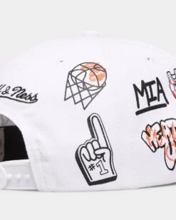 Mitchell & Ness Miami Heat 'Hand Drawn' Original Fit Snapback White 20 Mitchell & Ness Miami Heat 'Hand Drawn' Original Fit Snapback White -Fashion Clothing Store 01026635 YW100 default 0070