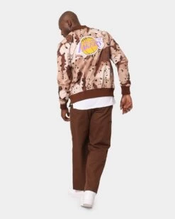 Mitchell & Ness Los Angeles Lakers Camo Ref Jacket Sand Camo -Fashion Clothing Store 02030446 YS138 mens 0020