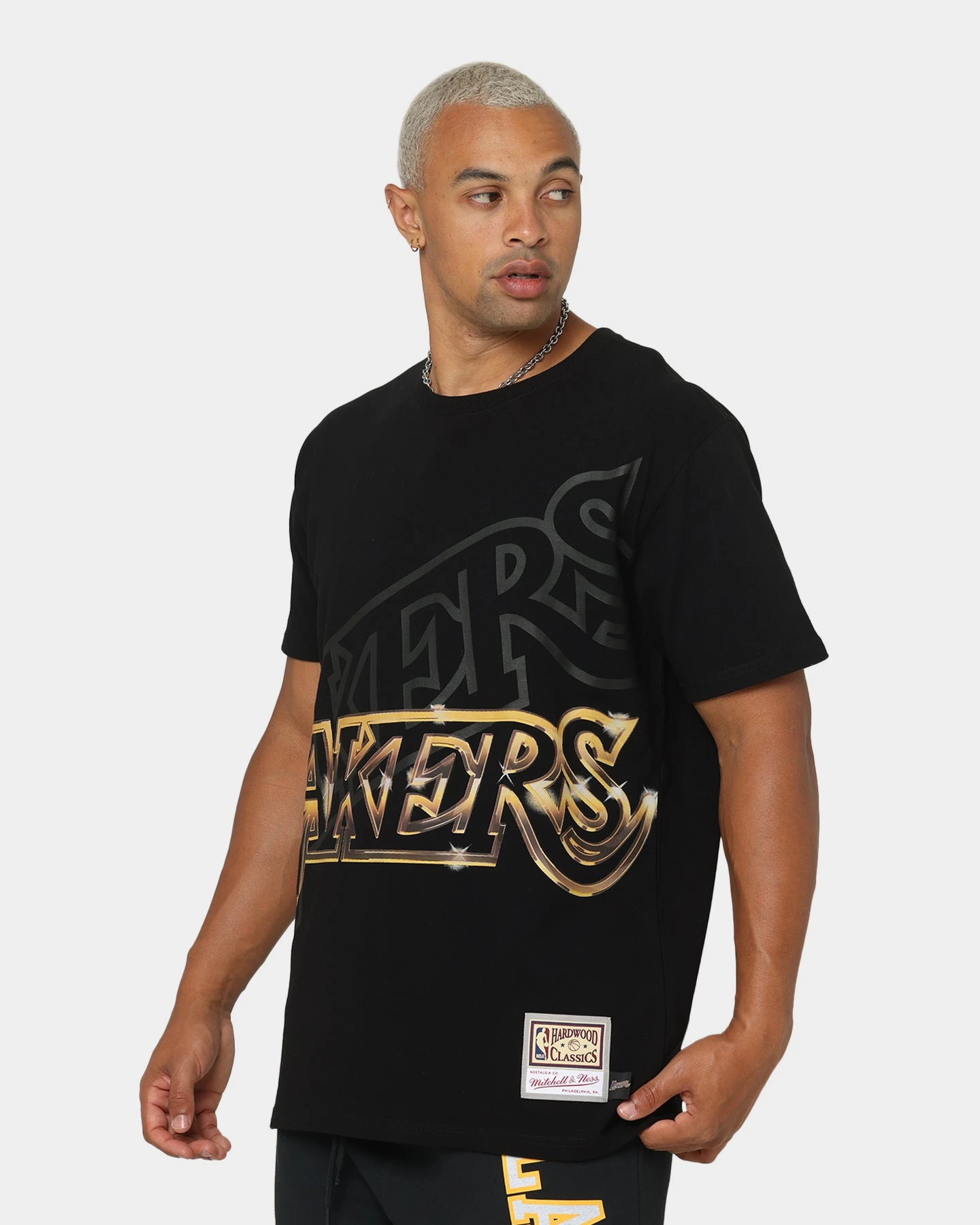 Mitchell & Ness Los Angeles Lakers Big Face 4.0 Short Sleeve T-Shirt Black 8 Mitchell & Ness Los Angeles Lakers Big Face 4.0 Short Sleeve T-Shirt Black - Image 6