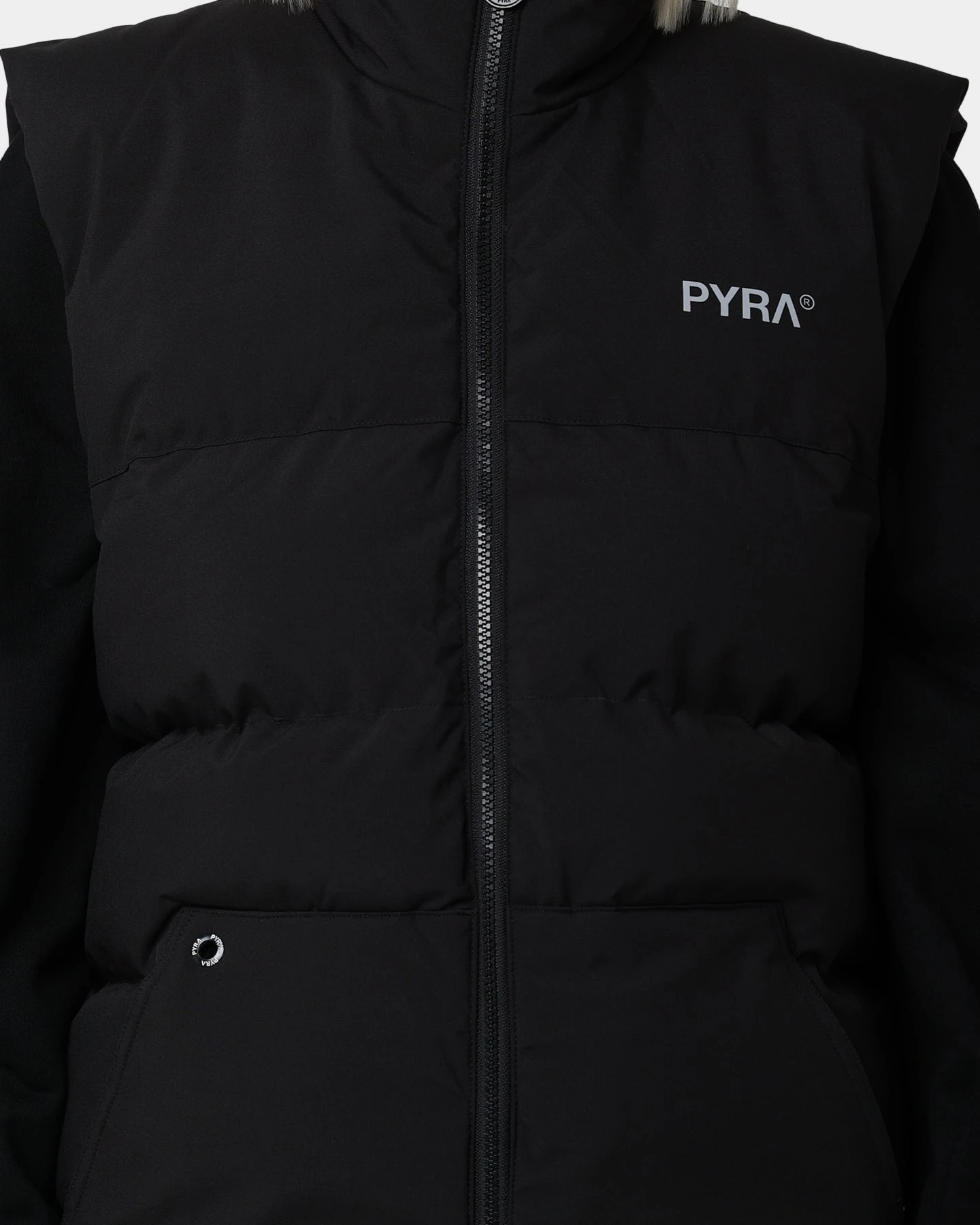 PYRA Sleeveless Puffa Vest Black 6 PYRA Sleeveless Puffa Vest Black - Image 4