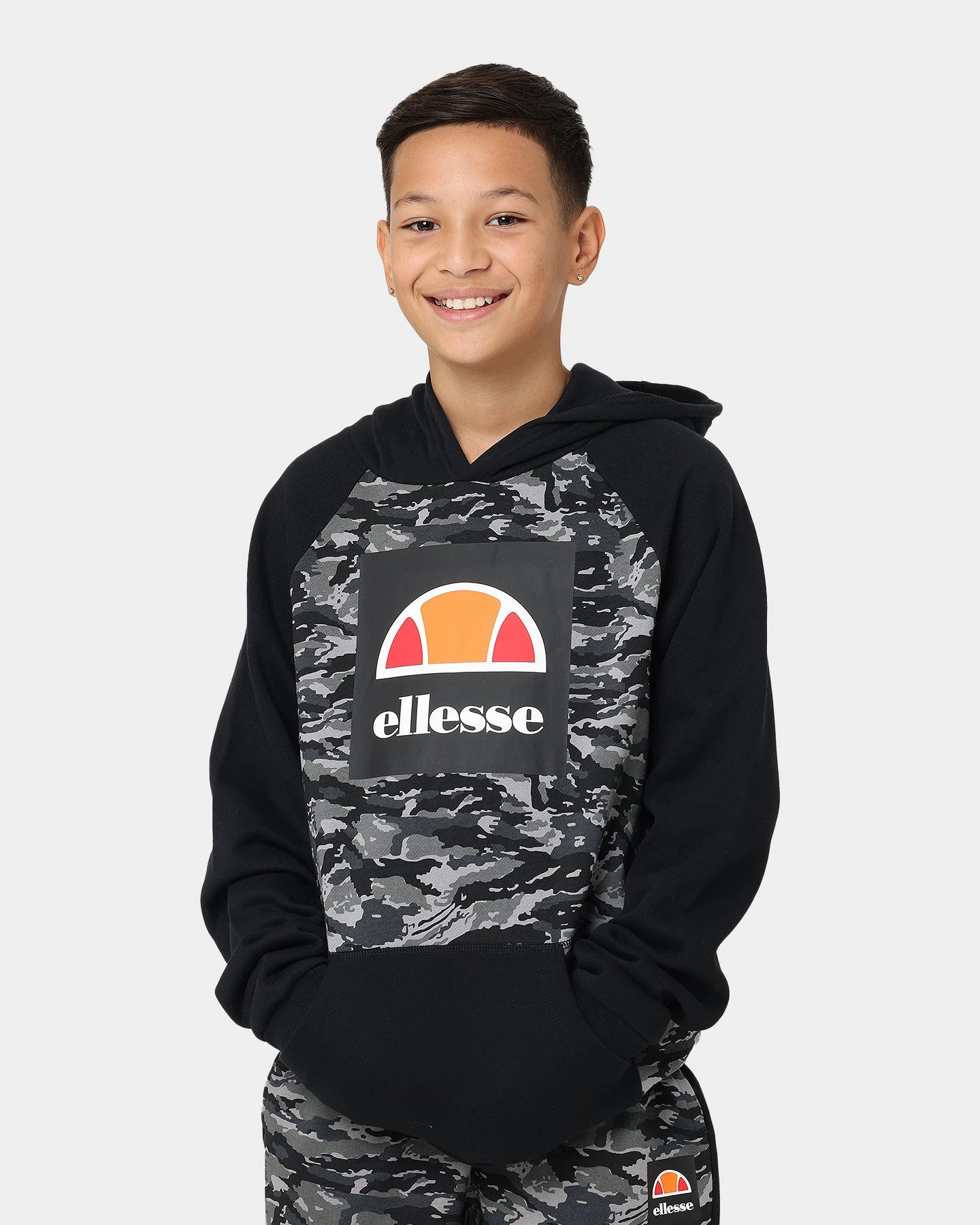 Ellesse Kids' Cervino Junior Overhead Hoodie Camo/Black 3 Ellesse Kids' Cervino Junior Overhead Hoodie Camo/Black