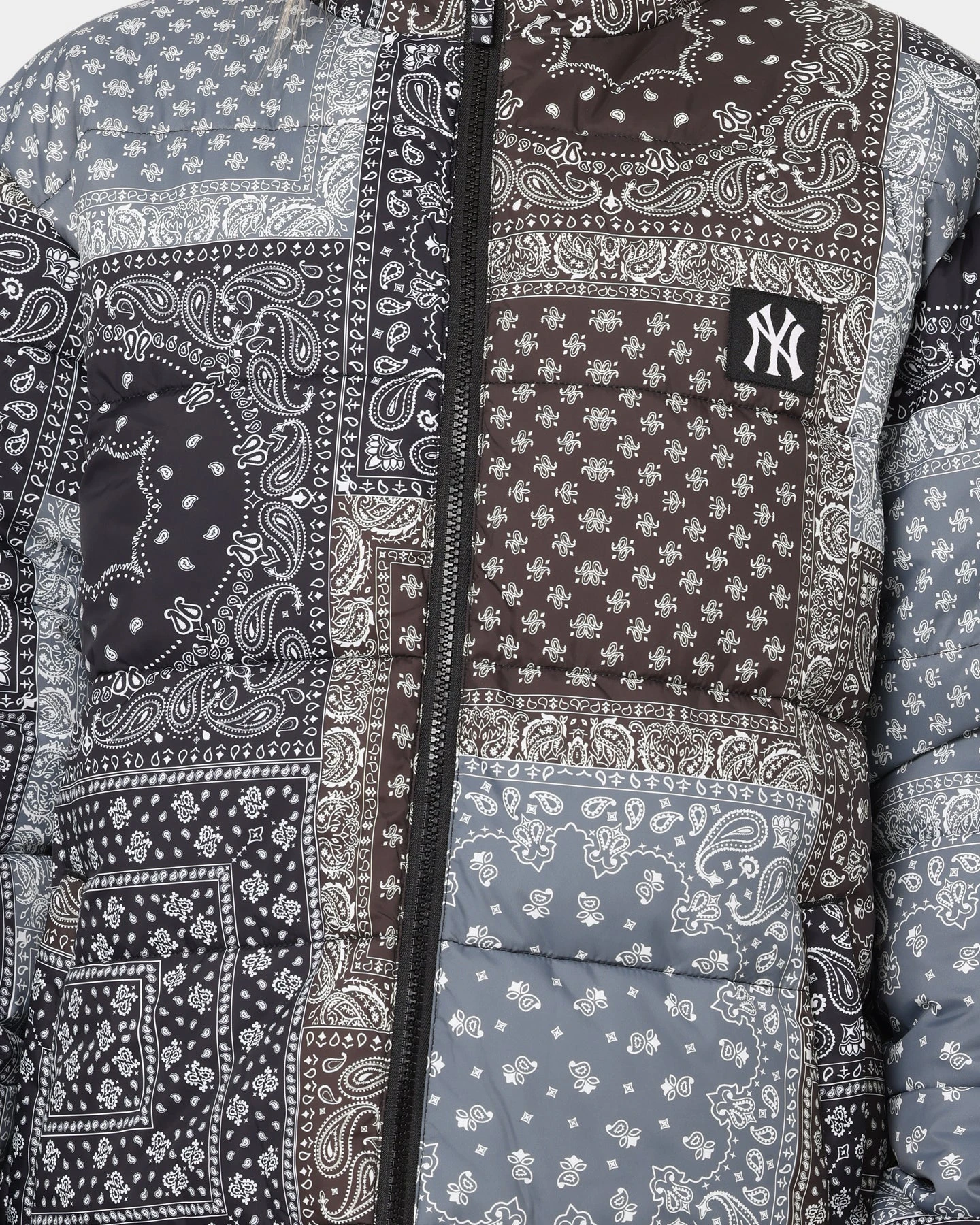 Majestic Athletic New York Yankees Bandana Paisley Jacket Tonal Aop Paisley 6 Majestic Athletic New York Yankees Bandana Paisley Jacket Tonal Aop Paisley - Image 4