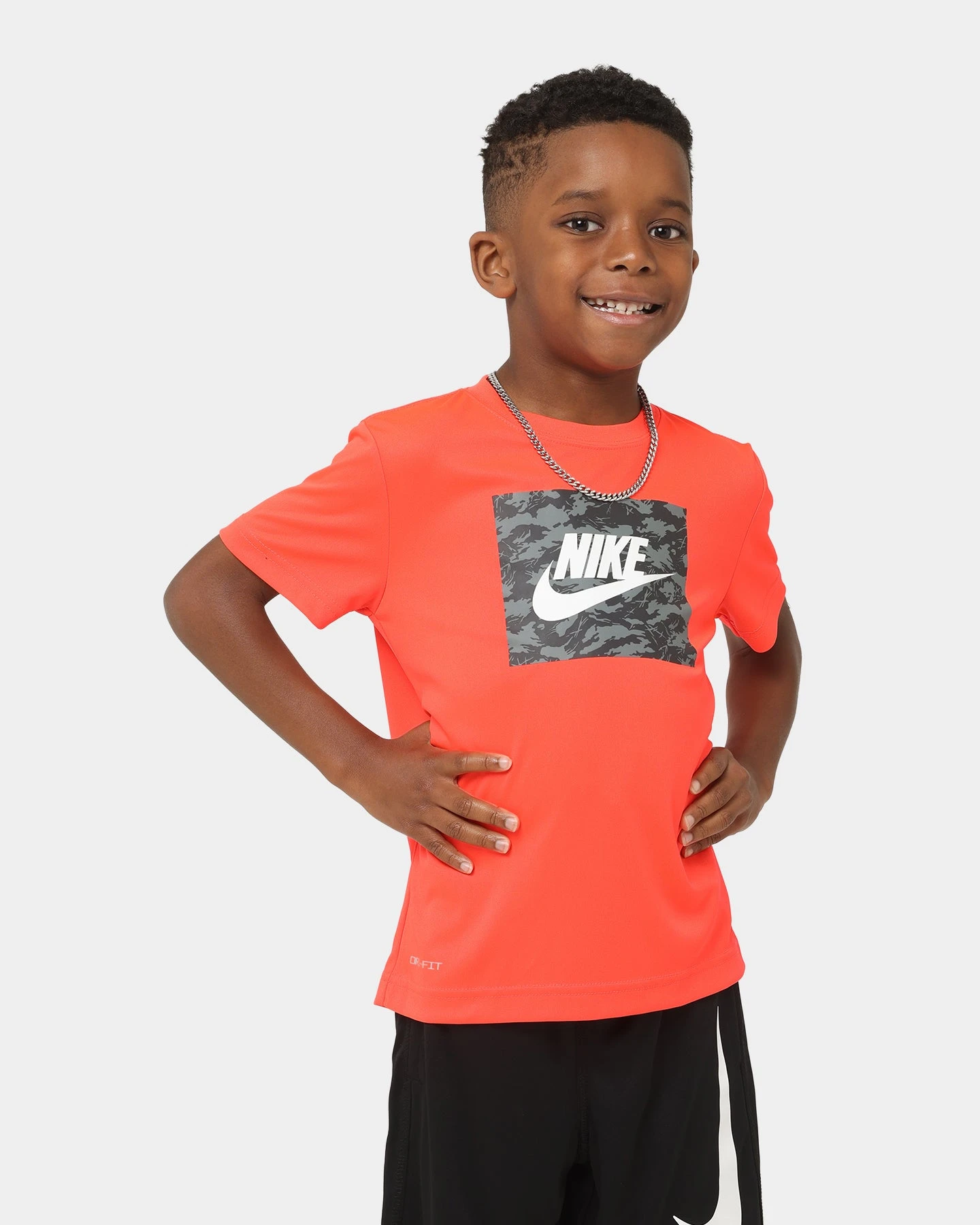 Nike Kids' Camo Futura T-Shirt Bright Crimson 3 Nike Kids' Camo Futura T-Shirt Bright Crimson