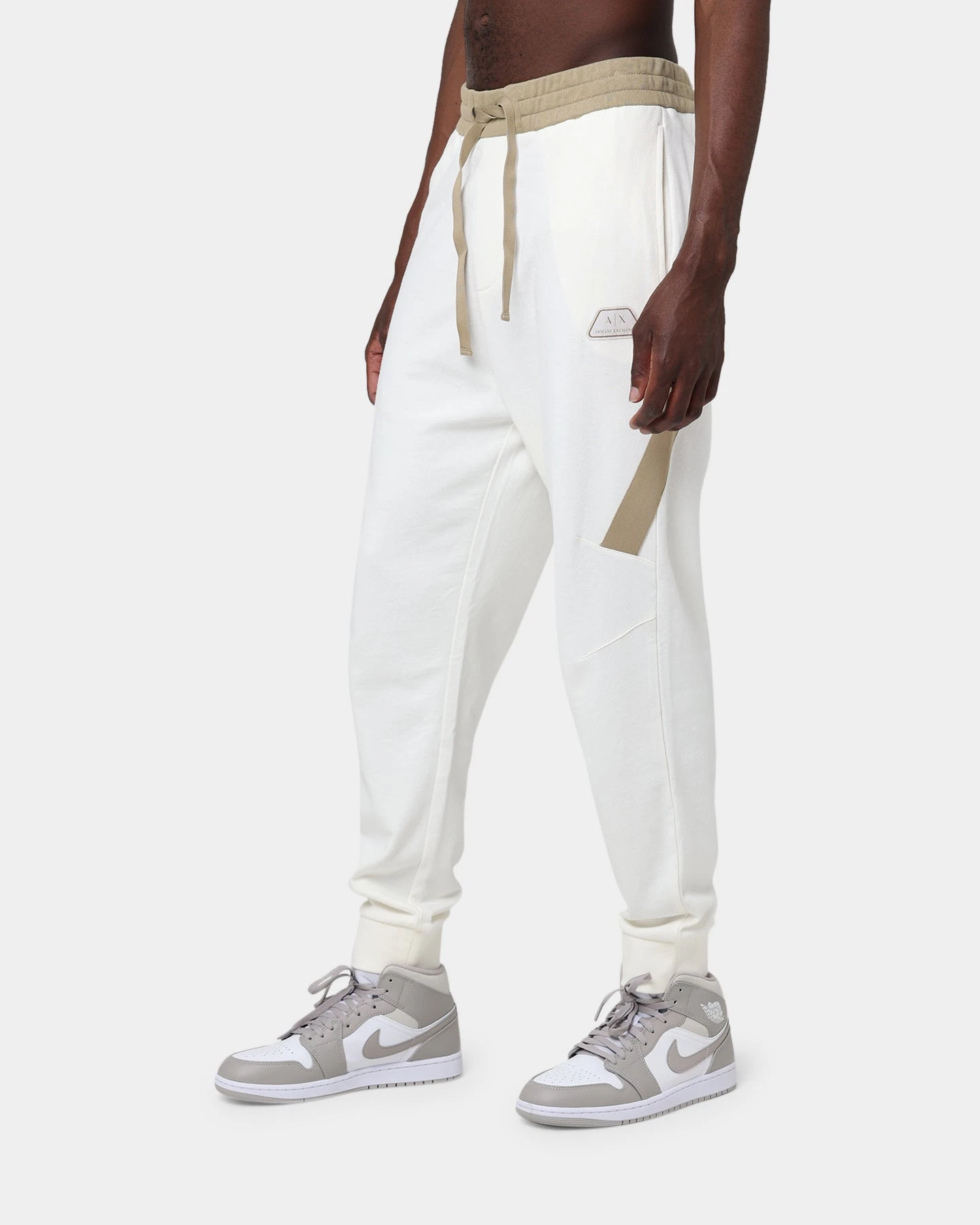 Armani Exchange Pantaloni Sweat Pants Cannoli/Tree House 8 Armani Exchange Pantaloni Sweat Pants Cannoli/Tree House - Image 6