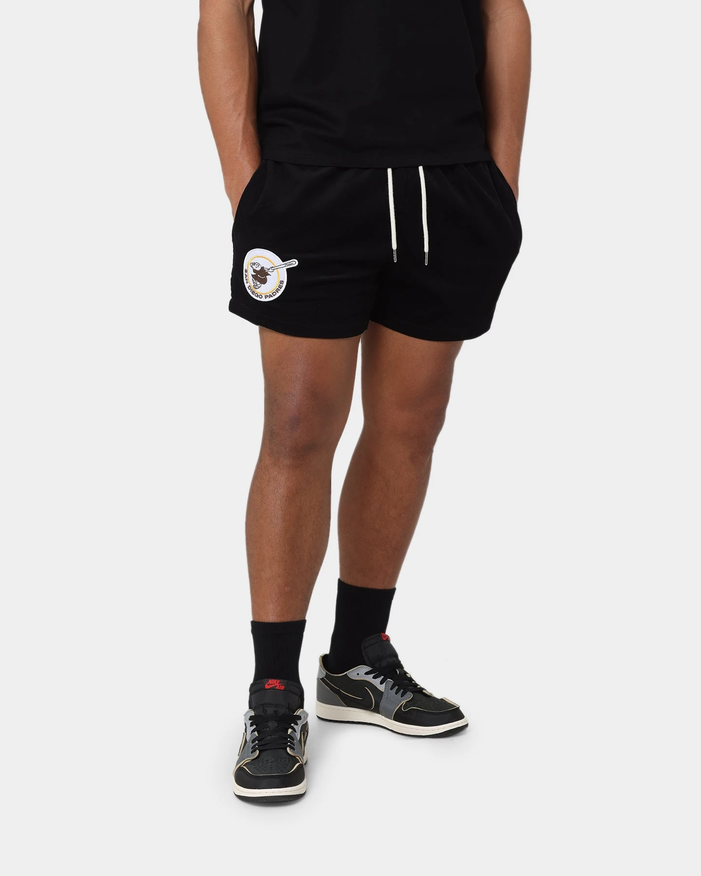 New Era San Diego Padres Corduroy Shorts Black 3 New Era San Diego Padres Corduroy Shorts Black