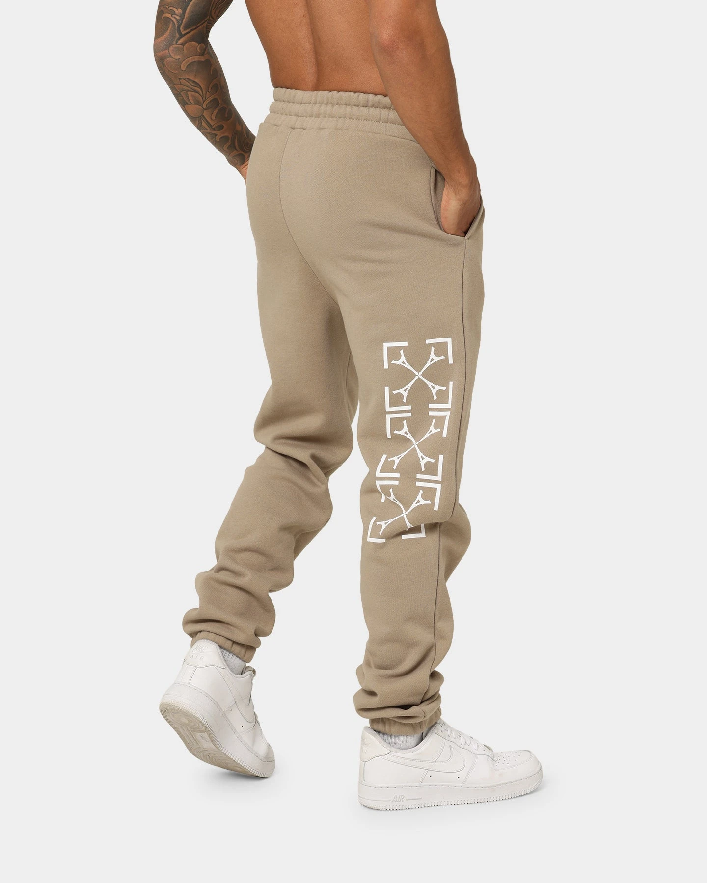 Carré Target Premium Sweat Pants Sand 3 Carré Target Premium Sweat Pants Sand