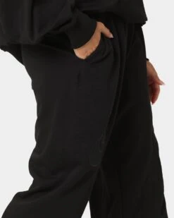 Nike Women's Nike Sportswear Circa 96 High-Waisted Fleece Pants Black -Fashion Clothing Store 03010340 YB001 womens 0030