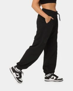 Nike Women's Nike Sportswear Circa 96 High-Waisted Fleece Pants Black -Fashion Clothing Store 03010340 YB001 womens 0050