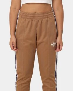 Adidas Adicolor Striped Trackpants Brown Desert 16 Adidas Adicolor Striped Trackpants Brown Desert -Fashion Clothing Store 03010393 YD285 womens 0070