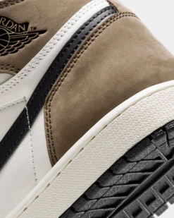 Jordan Air Jordan 1 High OG "Dark Mocha" Sail/Black/Dark Mocha 17 Jordan Air Jordan 1 High OG "Dark Mocha" Sail/Black/Dark Mocha -Fashion Clothing Store 05005897 YS096 default 0090