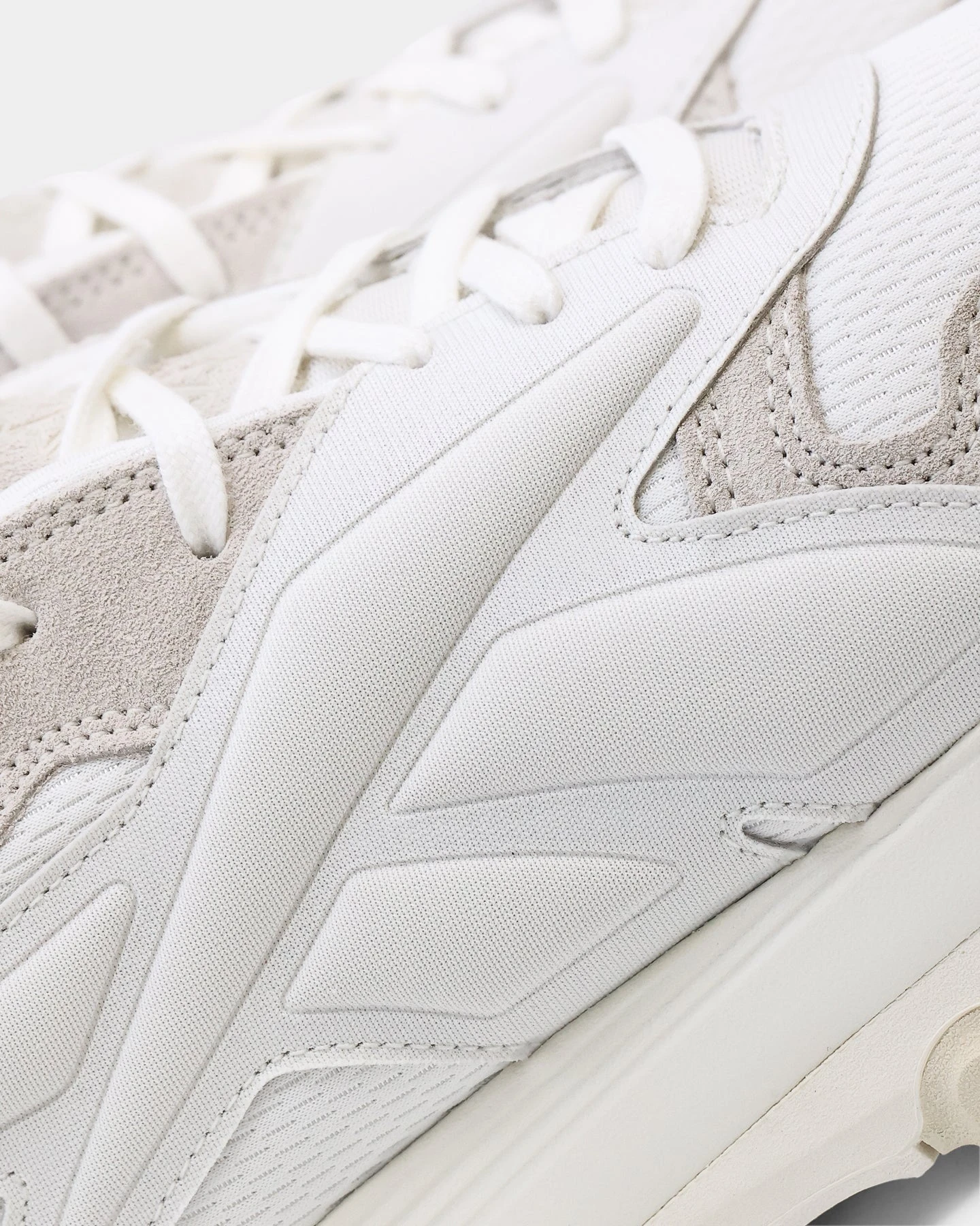 Reebok Women's Reebok X Cardi B Classic Leather V2 Chalk/Chalk/Alabaster 8 Reebok Women's Reebok X Cardi B Classic Leather V2 Chalk/Chalk/Alabaster - Image 6