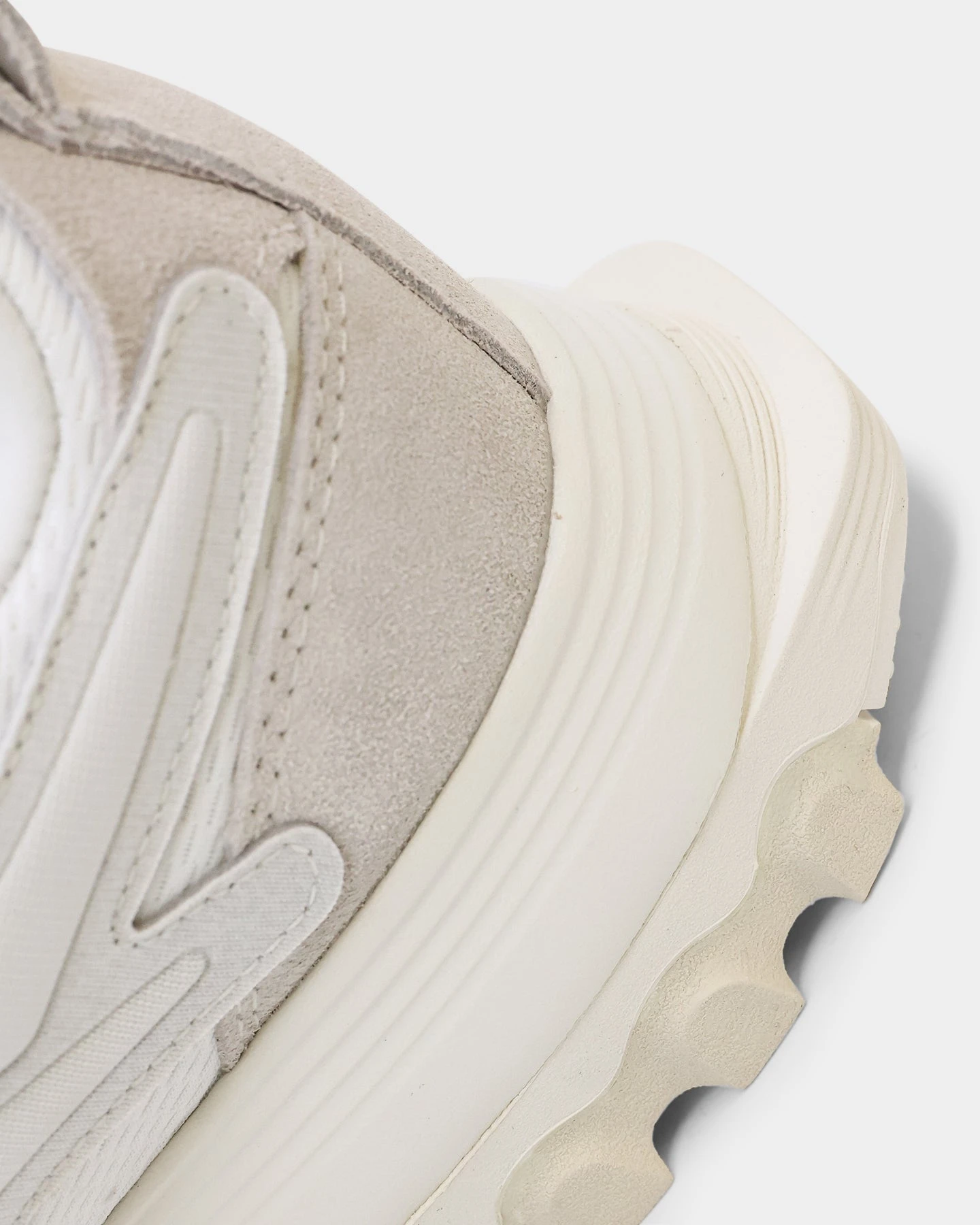 Reebok Women's Reebok X Cardi B Classic Leather V2 Chalk/Chalk/Alabaster 11 Reebok Women's Reebok X Cardi B Classic Leather V2 Chalk/Chalk/Alabaster - Image 9