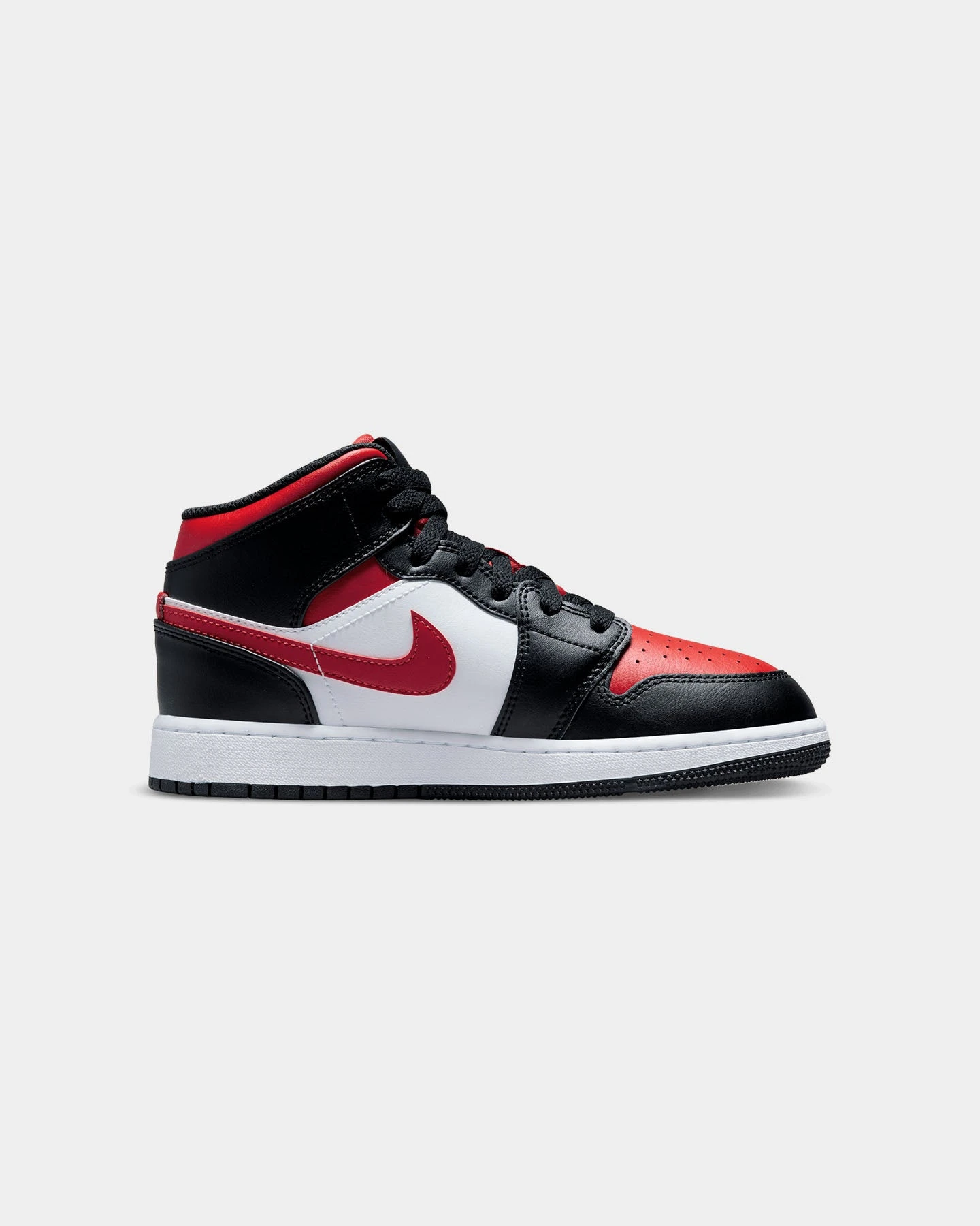 Jordan Kids' Air Jordan 1 Mid (GS) "Bred Toe" Black/Fire Red-White 6 Jordan Kids' Air Jordan 1 Mid (GS) "Bred Toe" Black/Fire Red-White - Image 4