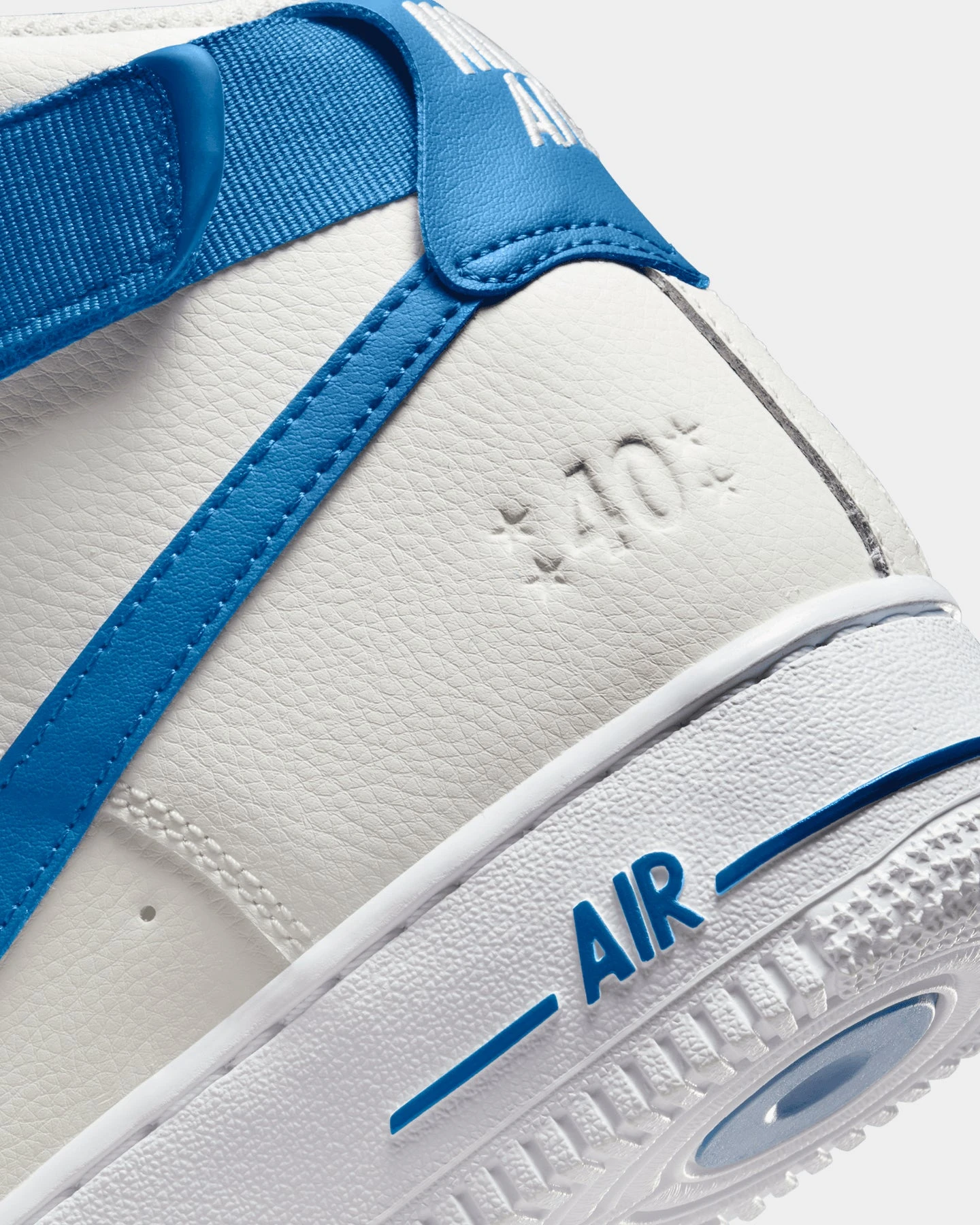 Nike Women's Air Force 1 High SE Sail/Blue Jay 10 Nike Women's Air Force 1 High SE Sail/Blue Jay - Image 8