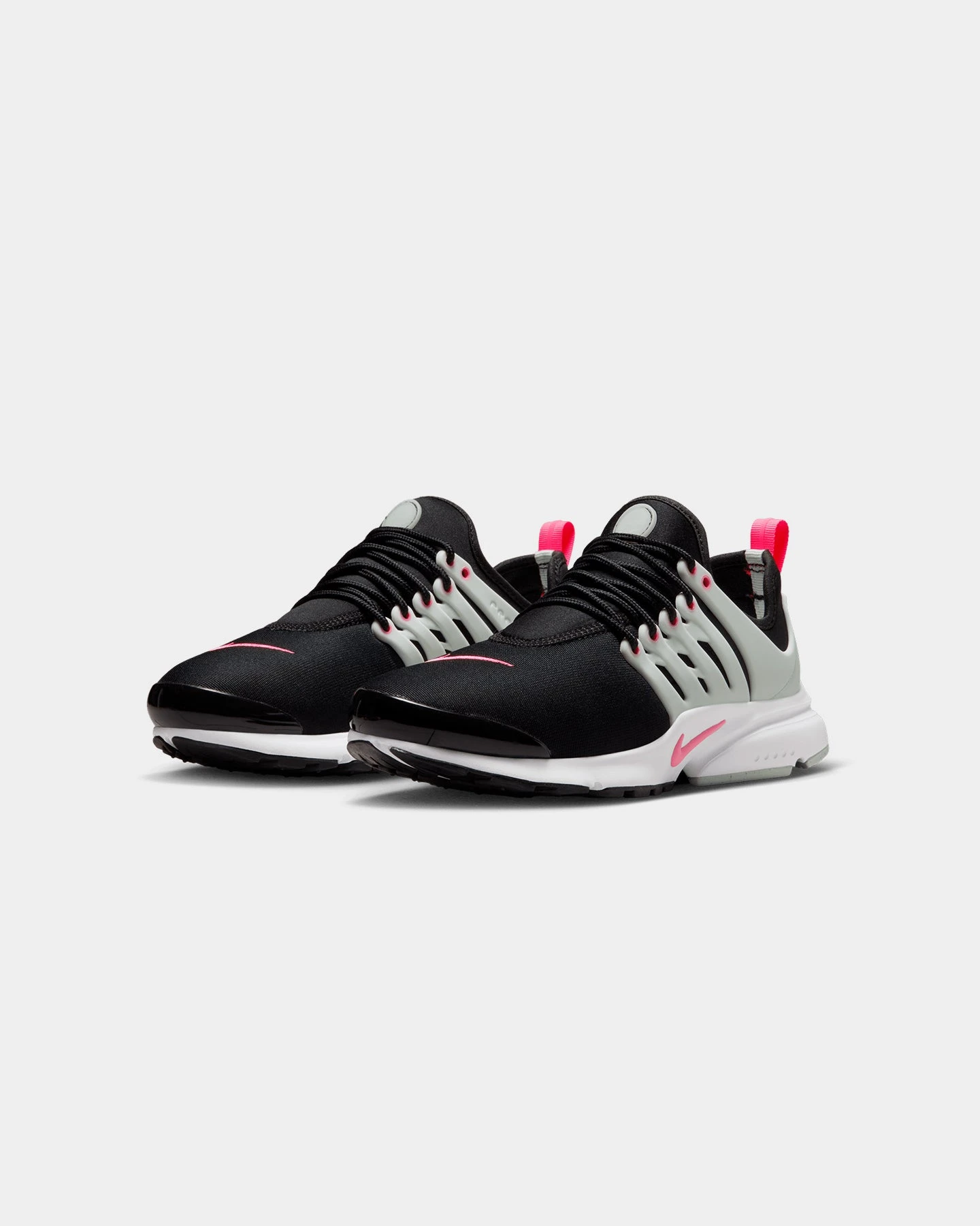 Nike Women's Air Presto Black/Hyper Pink 4 Nike Women's Air Presto Black/Hyper Pink - Image 2