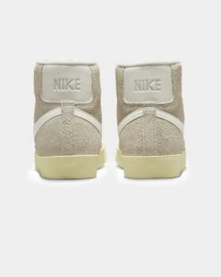 Nike Women's Blazer Mid '77 Vintage Light Bone/Sail -Fashion Clothing Store 05009575 YL167 default 0030