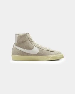Nike Women's Blazer Mid '77 Vintage Light Bone/Sail -Fashion Clothing Store 05009575 YL167 default 0040
