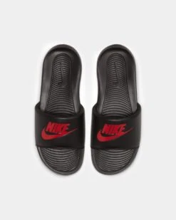Nike Victori One Slides Black/Black/University Red 8 Nike Victori One Slides Black/Black/University Red -Fashion Clothing Store 05009600 YD381 default 0030