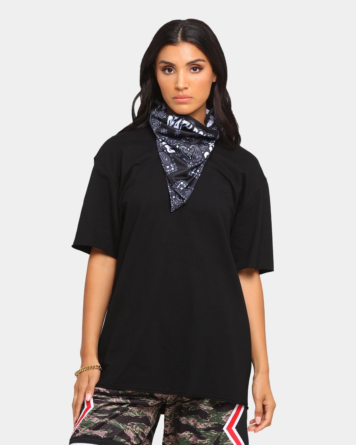 Crooks & Castles Crooks & Castles X Death Row Paisley Bandana Mask Black/Paisley 12 Crooks & Castles Crooks & Castles X Death Row Paisley Bandana Mask Black/Paisley - Image 10