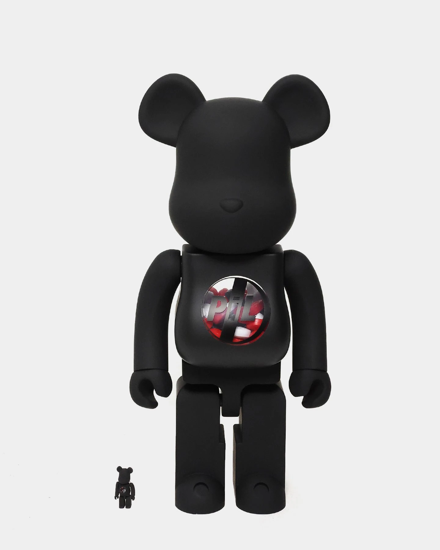 Medicom Toy Be@rbrick X PiL 1000% & 100% Collectible Set Black 3 Medicom Toy Be@rbrick X PiL 1000% & 100% Collectible Set Black