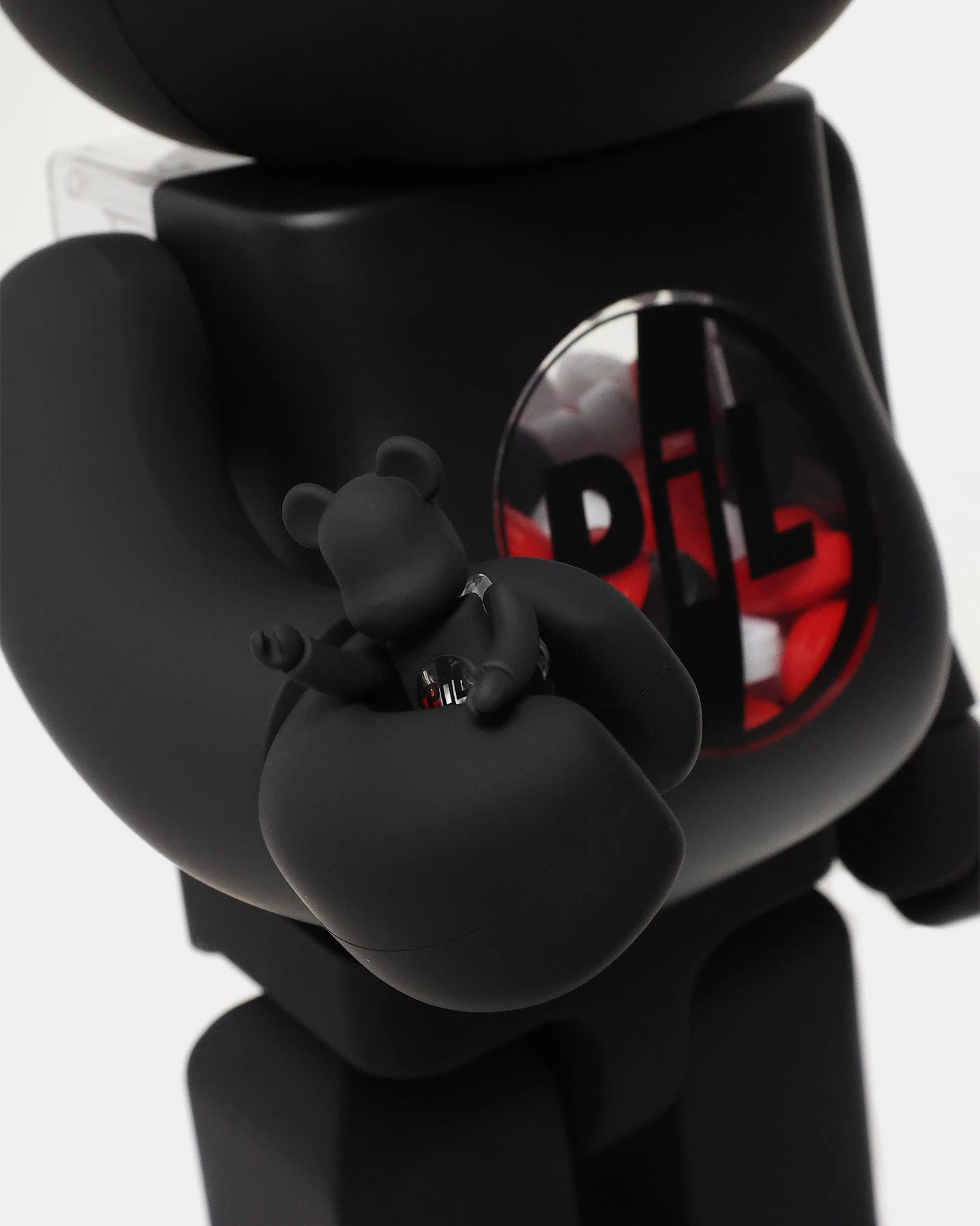 Medicom Toy Be@rbrick X PiL 1000% & 100% Collectible Set Black 8 Medicom Toy Be@rbrick X PiL 1000% & 100% Collectible Set Black - Image 6