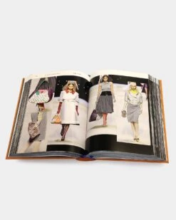 Brumby Sunstate Louis Vuitton Catwalk Book Multi-coloured -Fashion Clothing Store 06008406 YM010 default 00070