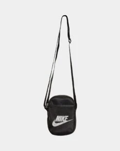 Nike Nike Heritage Small Crossbody Bag Black/Black 14 Nike Nike Heritage Small Crossbody Bag Black/Black -Fashion Clothing Store 06008989 YB015 default 0020