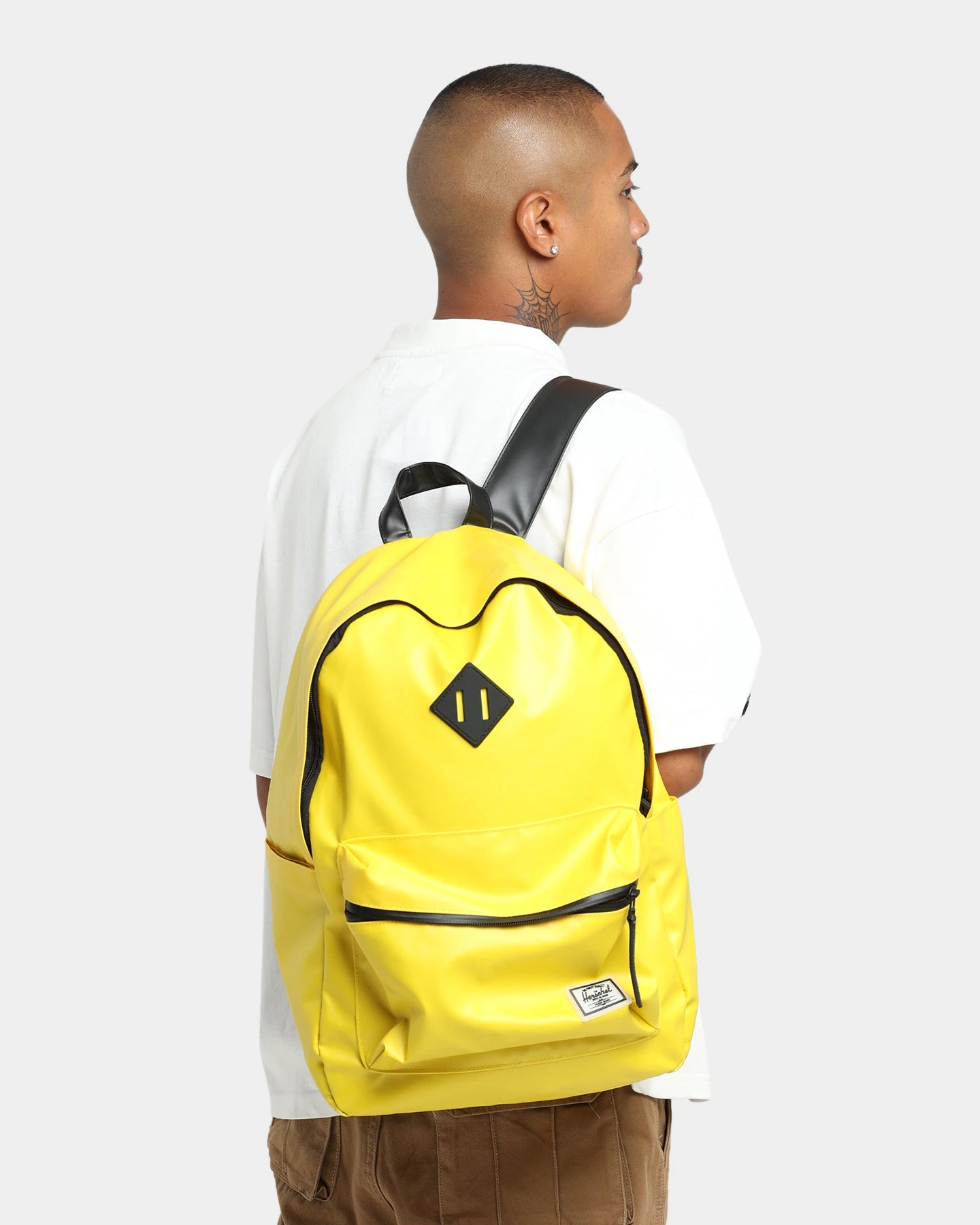 Herschel Bag Co Classic XL Backpack Yellow 4 Herschel Bag Co Classic XL Backpack Yellow - Image 2