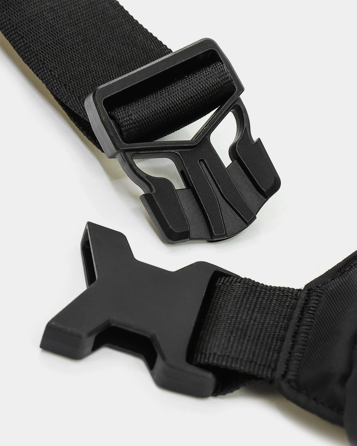 Nike Nike Sportswear Essentials Crossbody Bag Black/Black 9 Nike Nike Sportswear Essentials Crossbody Bag Black/Black - Image 7