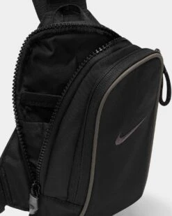 Nike Nike Sportswear Essentials Crossbody Bag Black/Black 20 Nike Nike Sportswear Essentials Crossbody Bag Black/Black -Fashion Clothing Store 06009194 YB015 default 0070 0a2efa8c a586 444e bb3f 4c60d6293c43