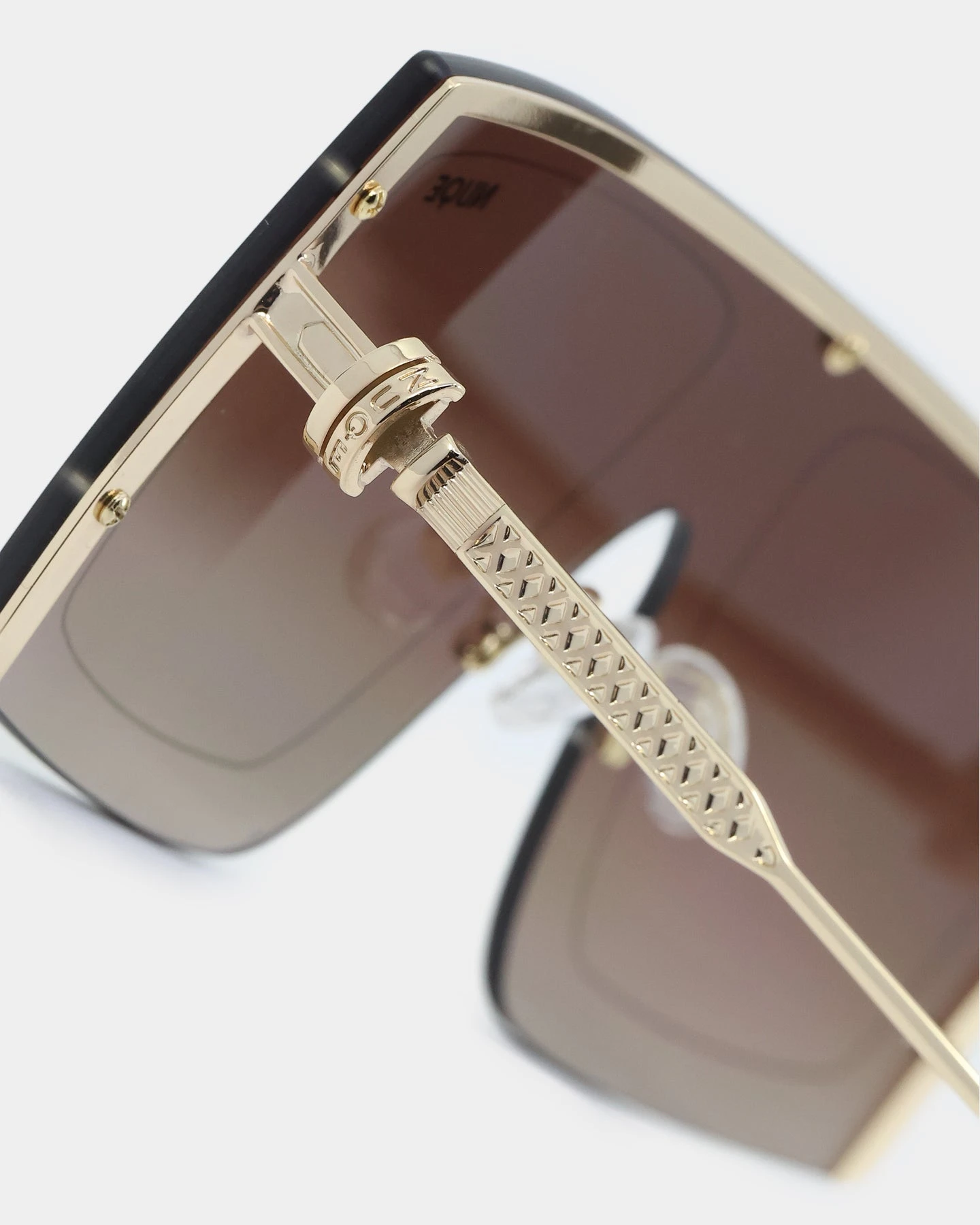 NUQE As IF Sunglasses Brown/Gold 6 NUQE As IF Sunglasses Brown/Gold - Image 4