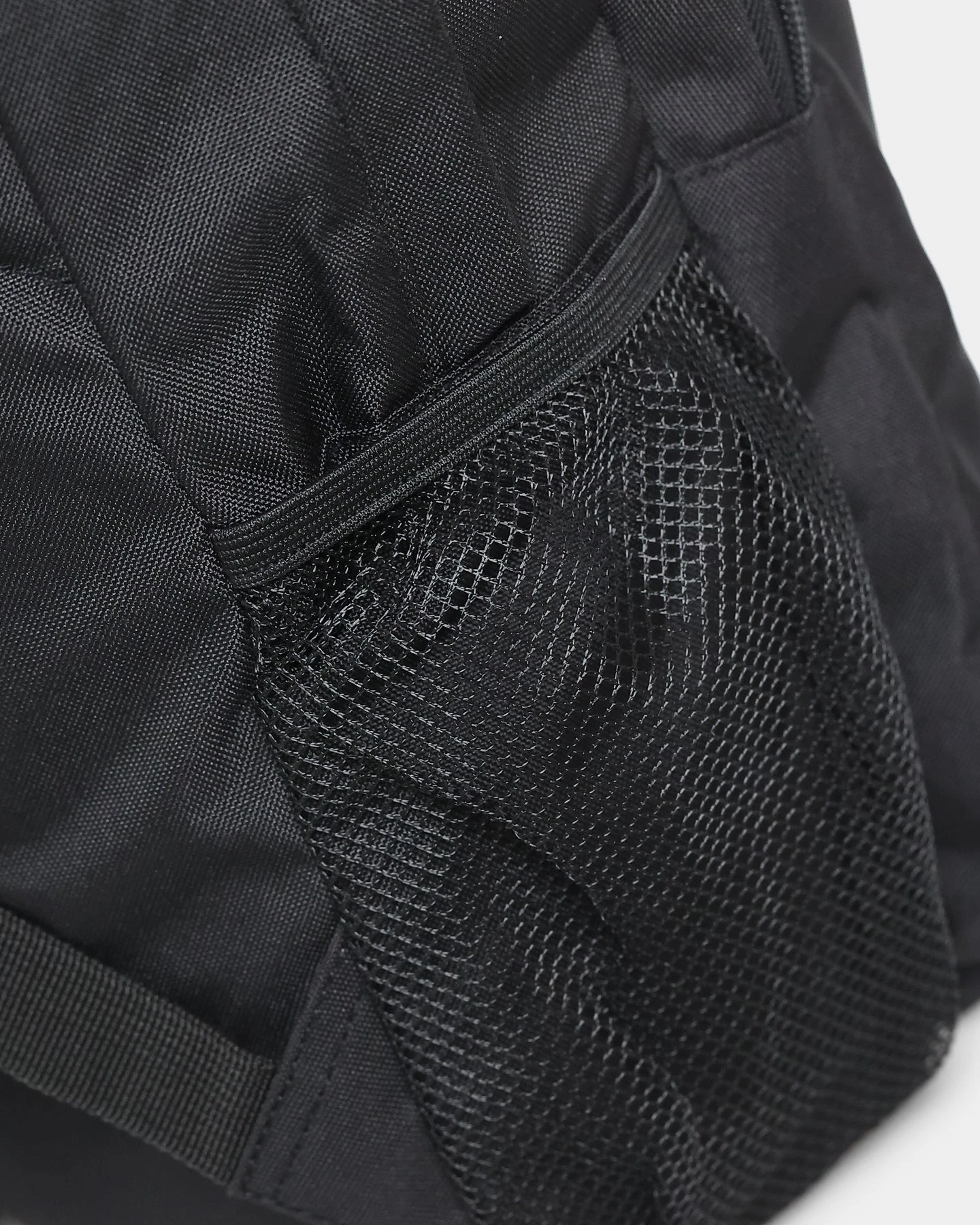 Santa Cruz Kids' Screaming Hand Backpack Black 8 Santa Cruz Kids' Screaming Hand Backpack Black - Image 6