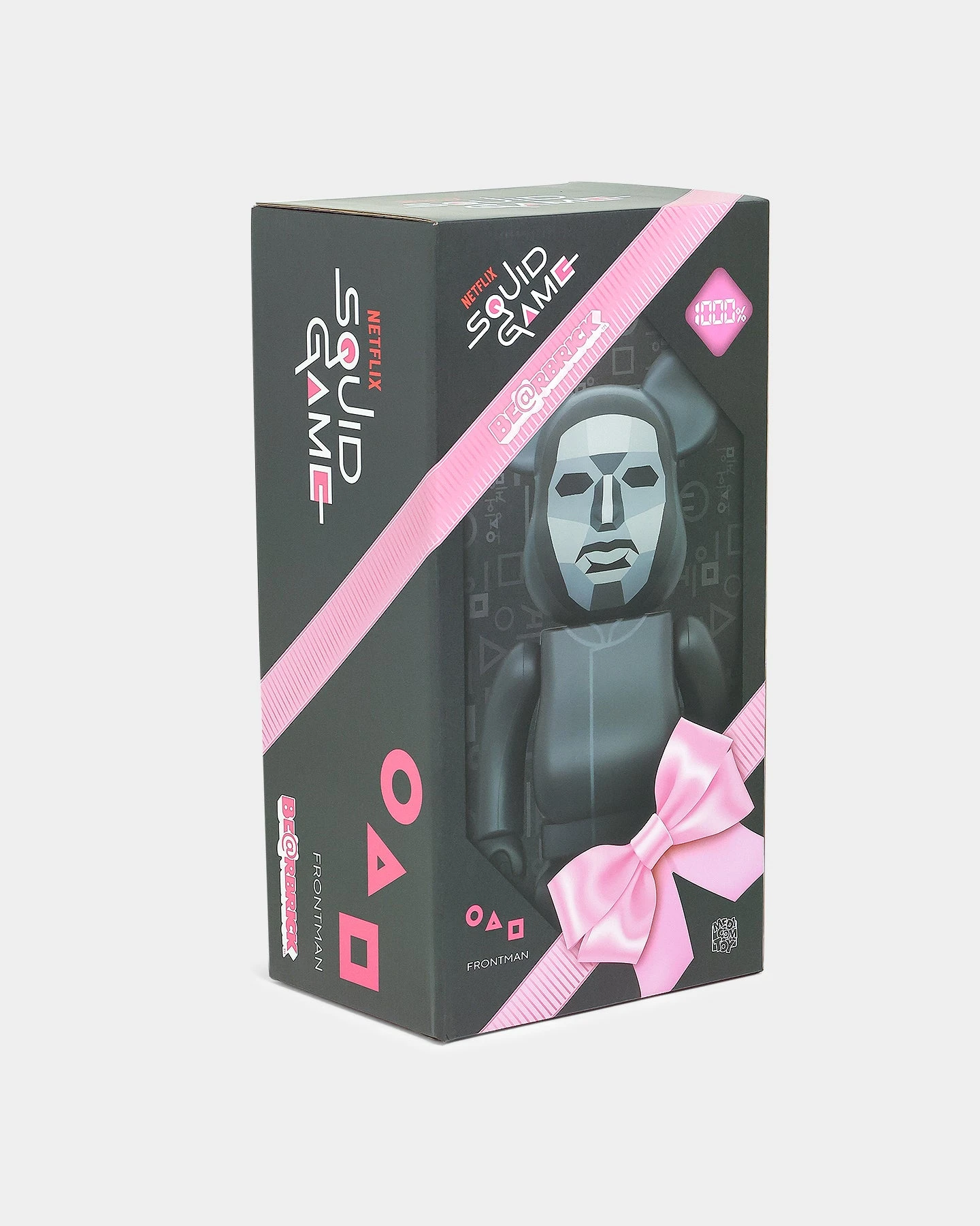 Medicom Toy Be@rbrick X Squid Games Frontman 1000% Figure Multi-Coloured 4 Medicom Toy Be@rbrick X Squid Games Frontman 1000% Figure Multi-Coloured - Image 2