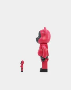 Medicom Toy Be@rbrick X Squid Games Circle Guard 100% & 400% Figure Set Red/Black -Fashion Clothing Store 06010246 YR010 default 0050
