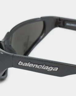 Balenciaga Balengiaga BB0202S002 Sunglasses Silver 18 Balenciaga Balengiaga BB0202S002 Sunglasses Silver -Fashion Clothing Store 06010265 YS001 default 0050 8d042af8 a55e 4020 9ea6 2298020a317f