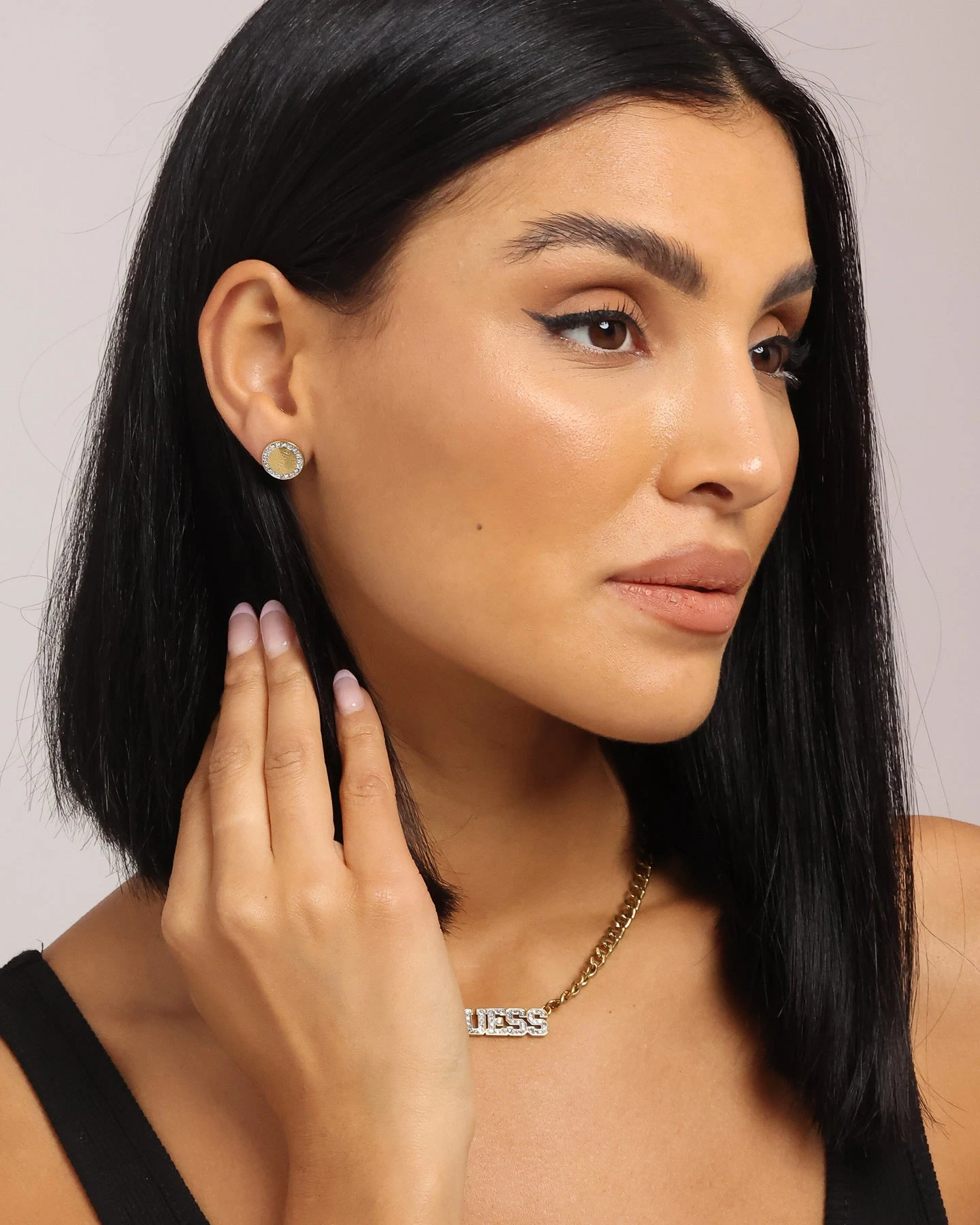 Guess Mainline Women's Coin And Crystal Stud Earrings Gold 5 Guess Mainline Women's Coin And Crystal Stud Earrings Gold - Image 3