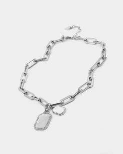 Guess Mainline Women's Single Chain Tag 15-17" Choker Necklace Silver -Fashion Clothing Store 09000036 YS001 default 00030