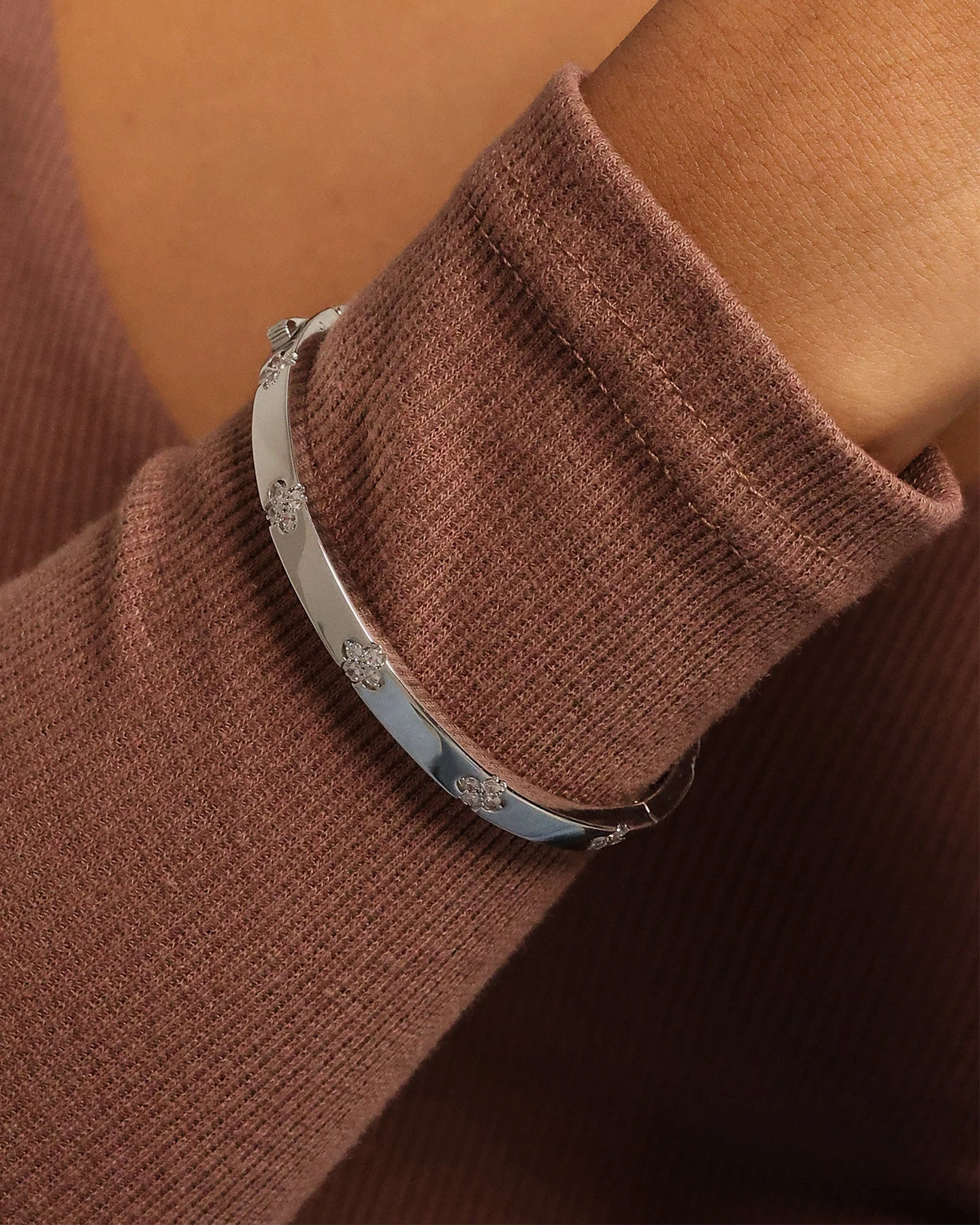 Raising Hell Women's Lille Bracelet White Gold 5 Raising Hell Women's Lille Bracelet White Gold - Image 3