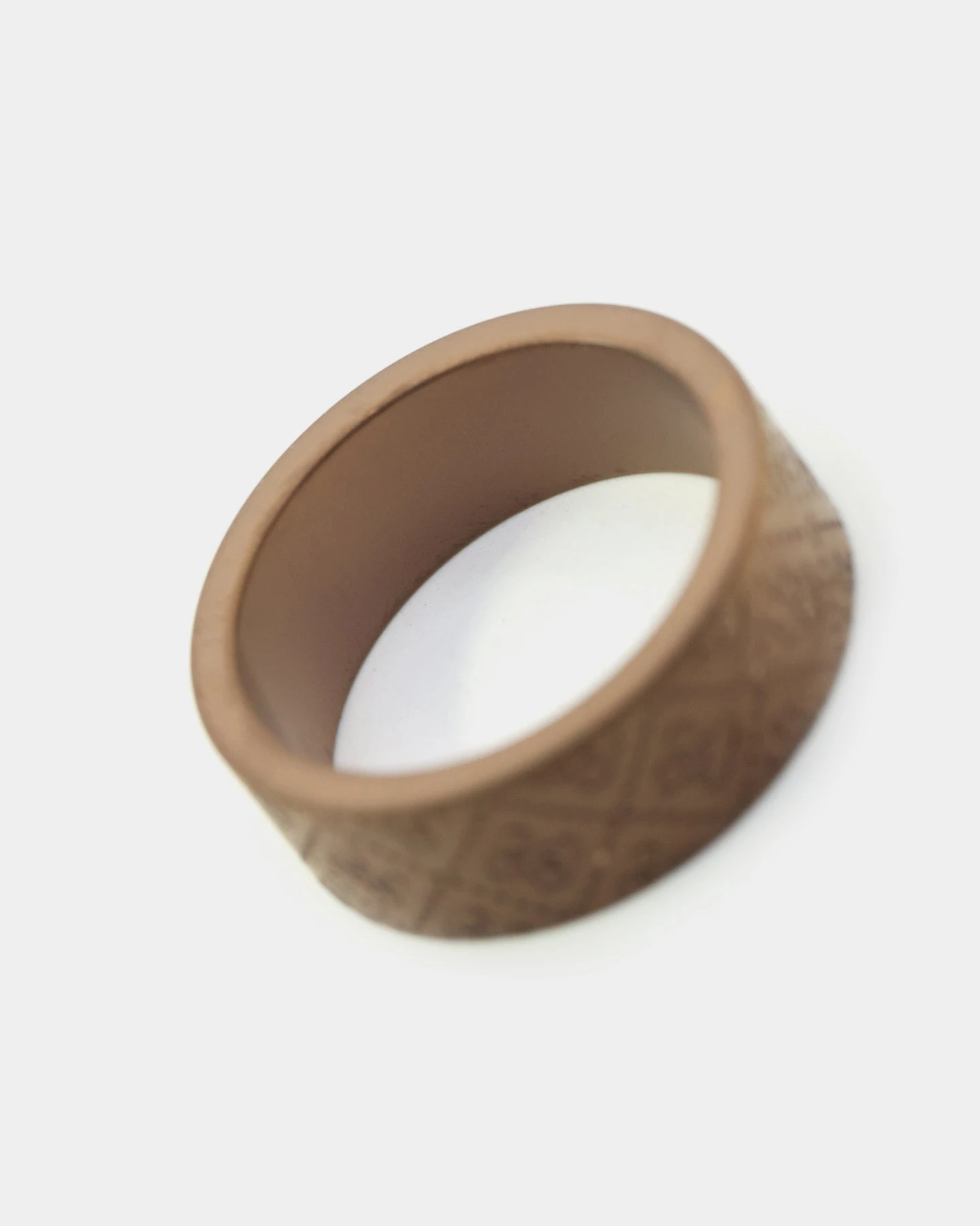 Guess Mainline 8MM X 20MM 4G Pattern Ring Chocolate Brown 11 Guess Mainline 8MM X 20MM 4G Pattern Ring Chocolate Brown - Image 9