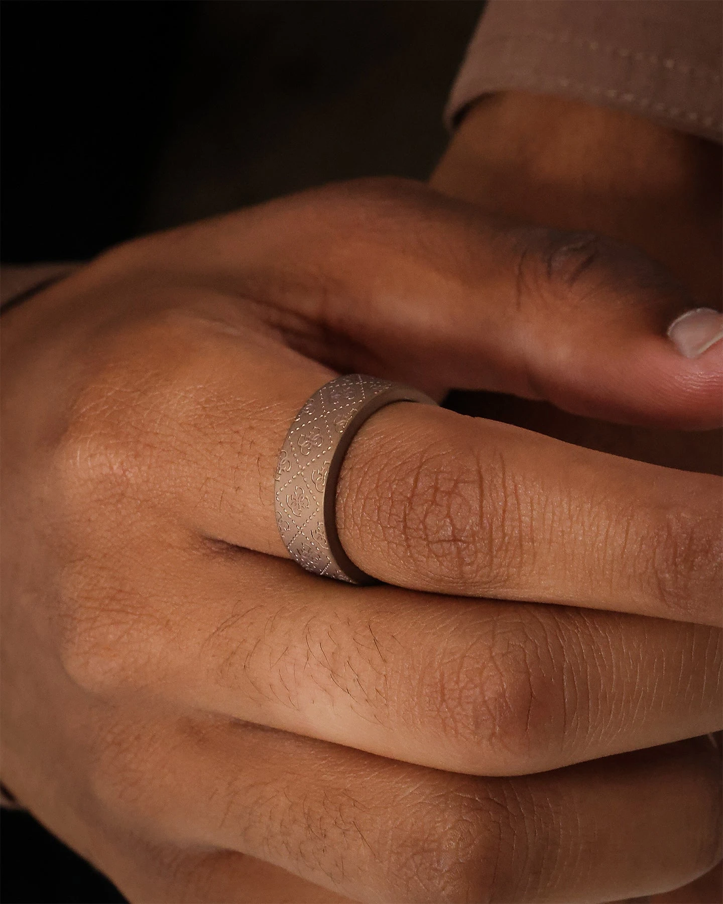 Guess Mainline 8MM X 22MM 4G Pattern Ring Chocolate Brown 3 Guess Mainline 8MM X 22MM 4G Pattern Ring Chocolate Brown