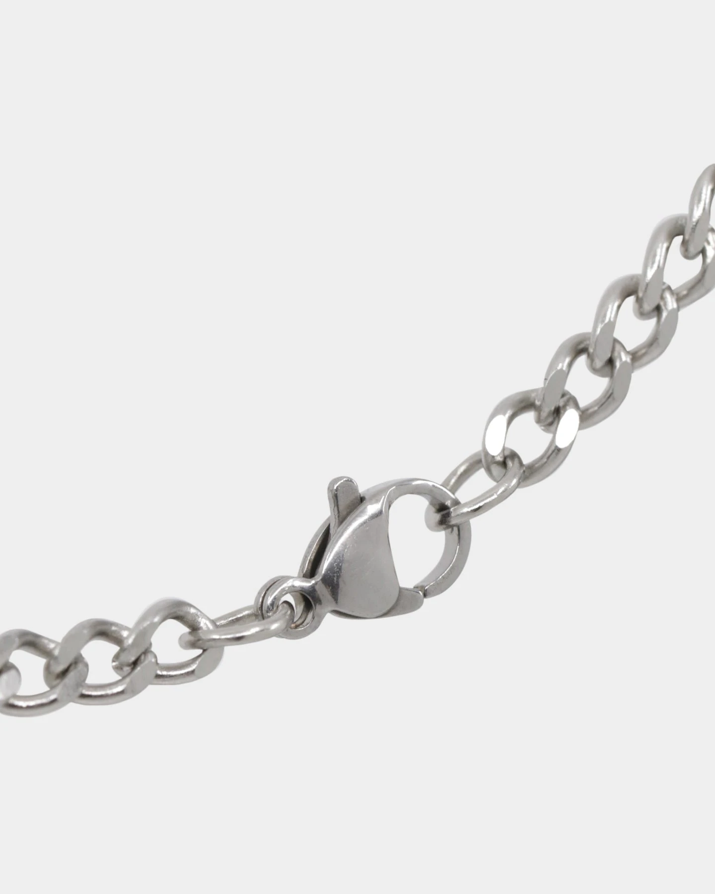 NXS Hollow Cross Chain White Gold 9 NXS Hollow Cross Chain White Gold - Image 7