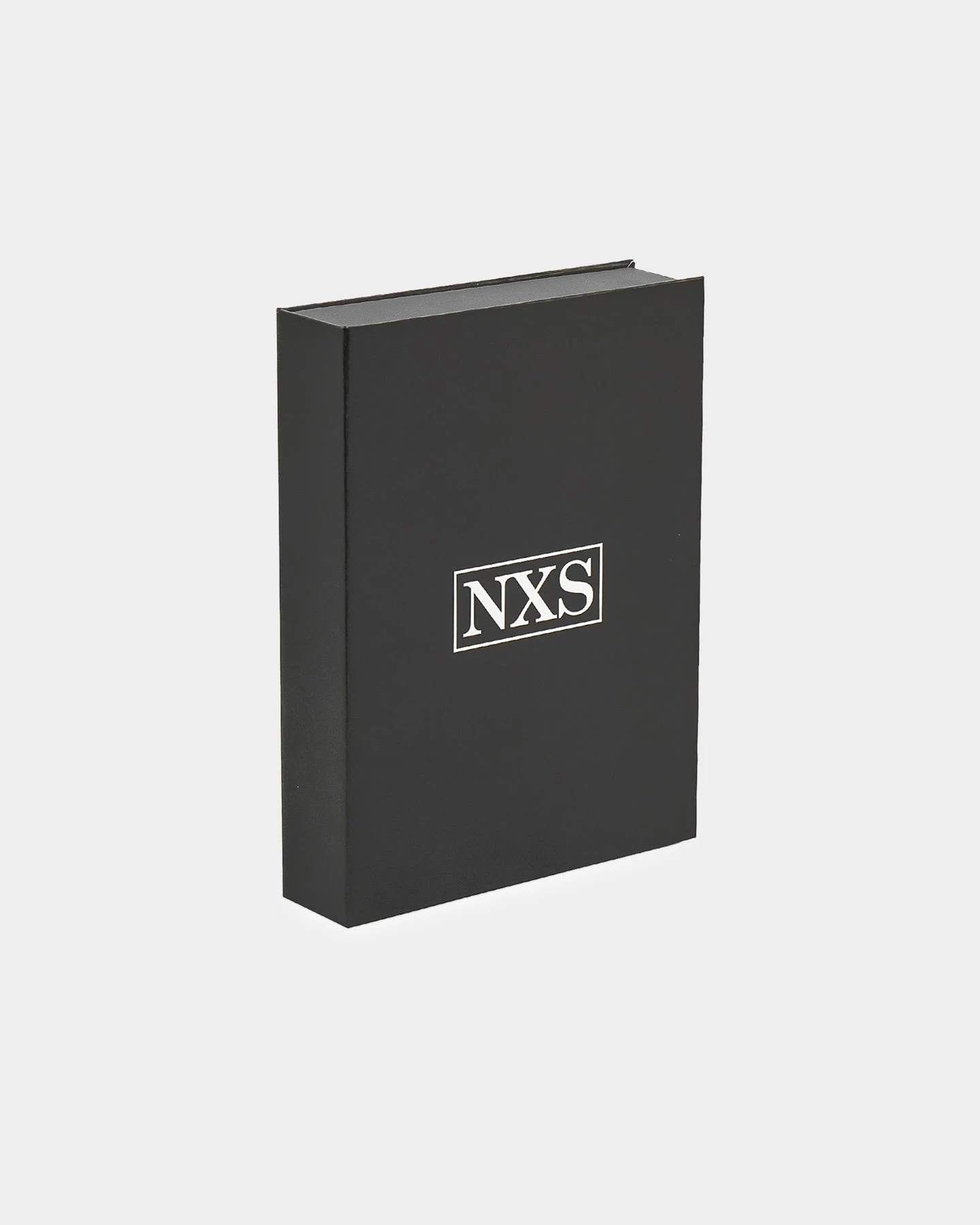 NXS Royalty Bracelet Black/White 11 NXS Royalty Bracelet Black/White - Image 9