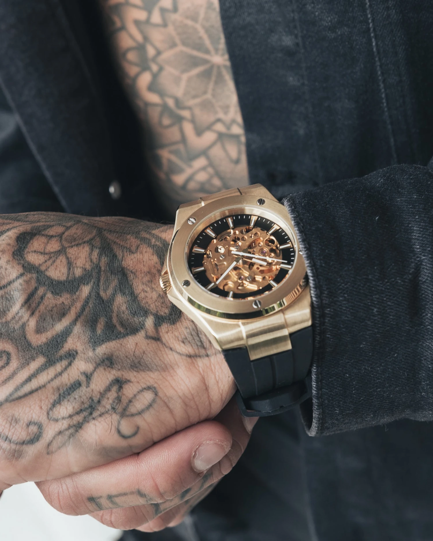 Saint Morta Gilad Skeleton Watch 42MM Black/Gold 11 Saint Morta Gilad Skeleton Watch 42MM Black/Gold - Image 9