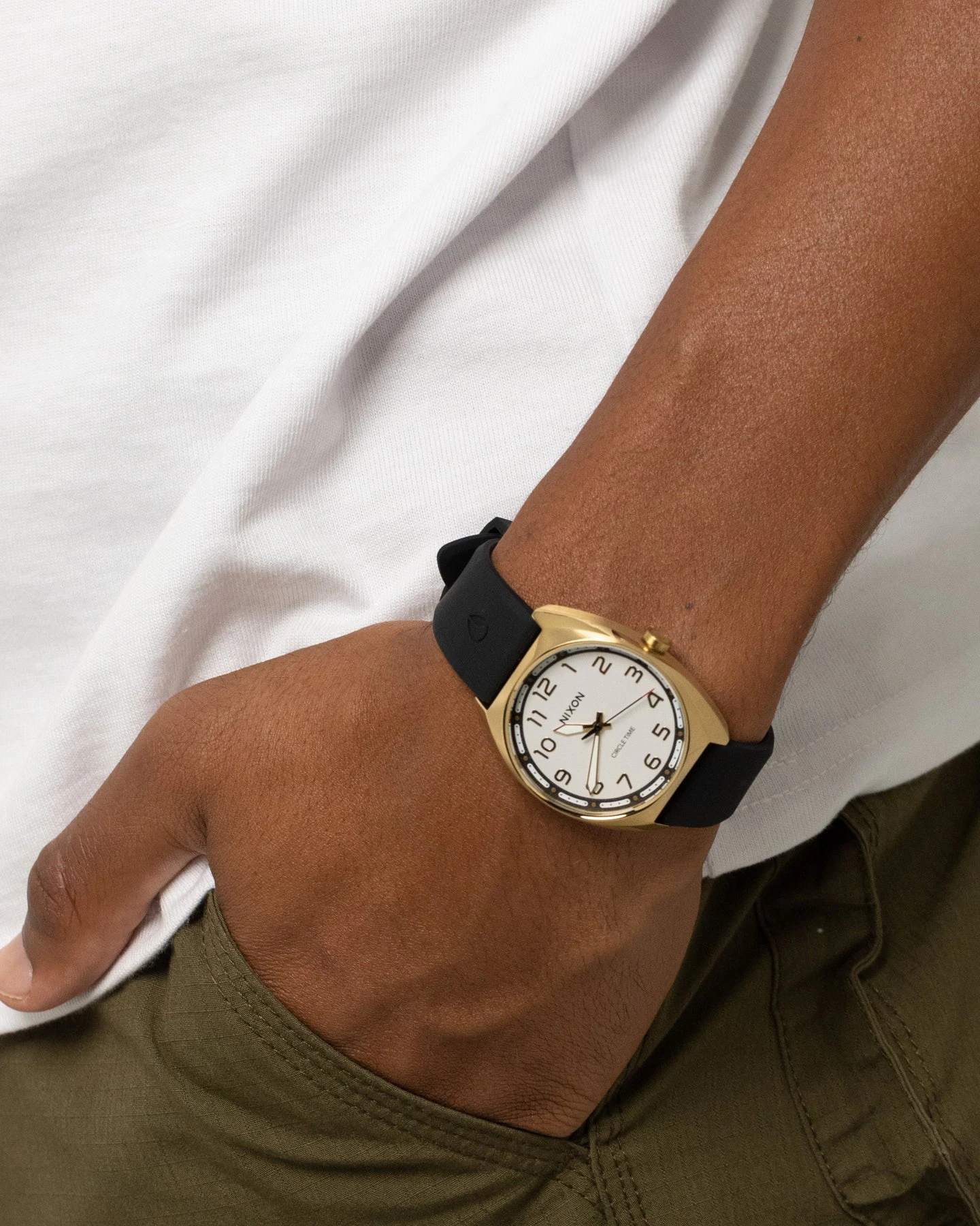 Nixon A1365-1809-00 Mullet Watch Gold/White 6 Nixon A1365-1809-00 Mullet Watch Gold/White - Image 4