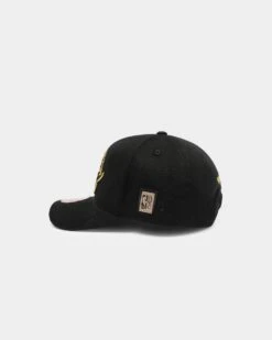Mitchell & Ness Toronto Raptors Rocker Step Pro Crown Snapback Black/Gold -Fashion Clothing Store 194582844890 default 0050 e01889d2 453b 4e50 9d55 f4c2c9eadd22