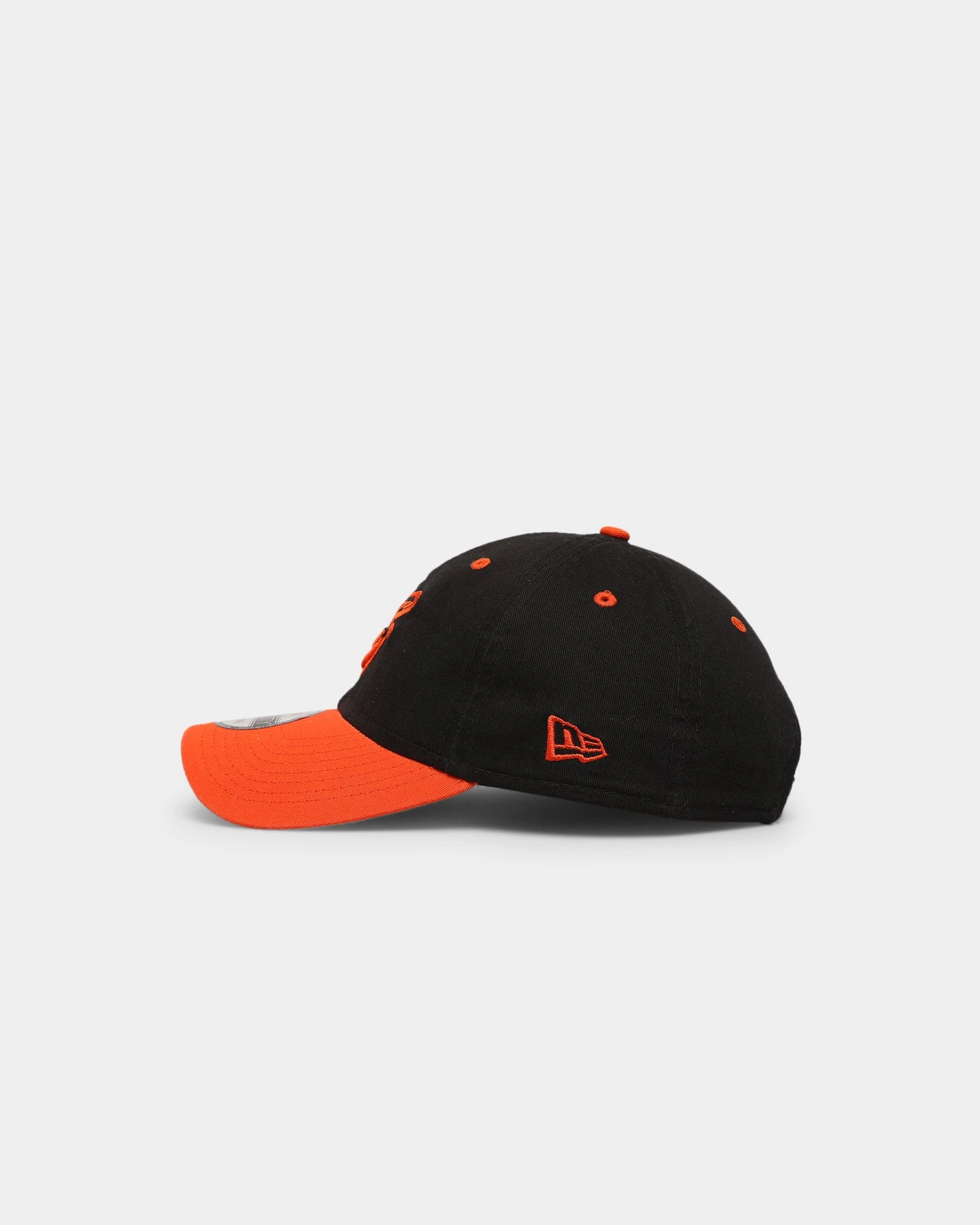 New Era Baltimore Orioles "2-Tone OG Team Colour" 9TWENTY Strapback Black/Orange 7 New Era Baltimore Orioles "2-Tone OG Team Colour" 9TWENTY Strapback Black/Orange - Image 5