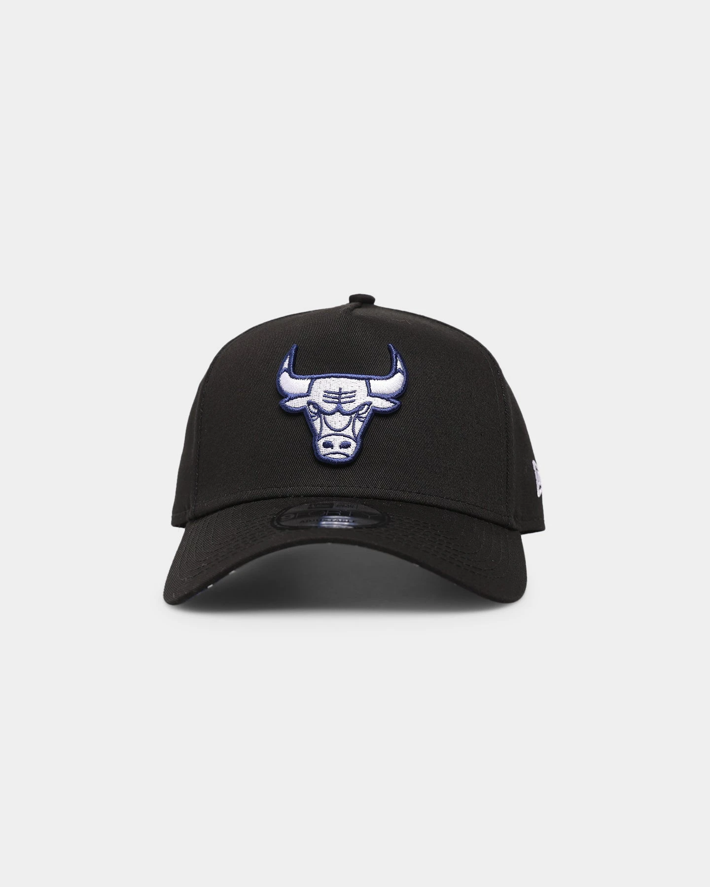 New Era Chicago Bulls 'Polka Dot' 9FORTY A-Frame Snapback Black/White/Navy 4 New Era Chicago Bulls 'Polka Dot' 9FORTY A-Frame Snapback Black/White/Navy - Image 2