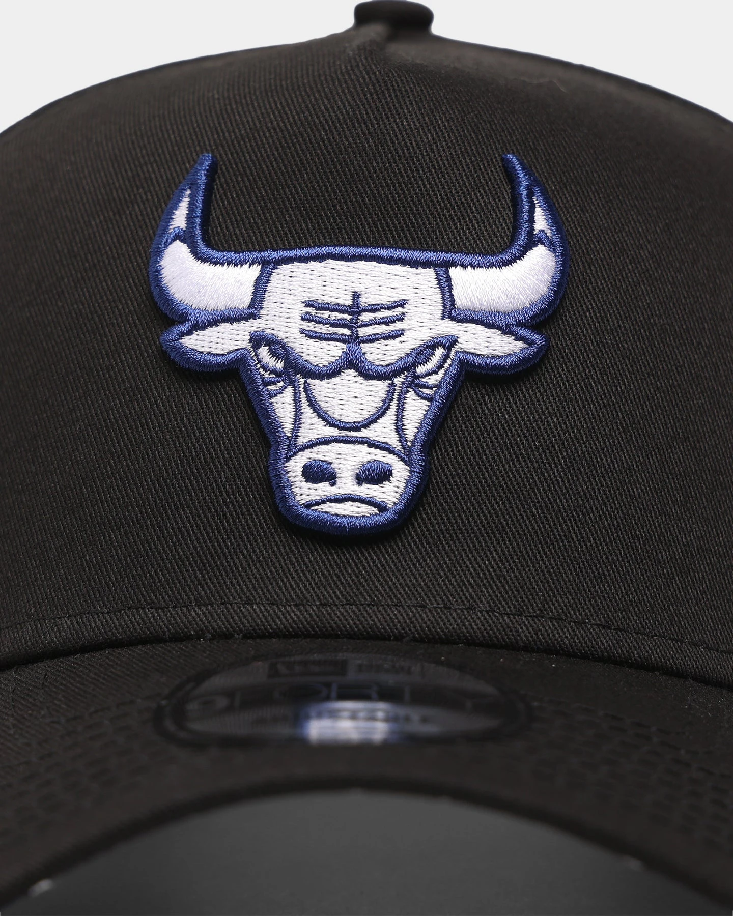 New Era Chicago Bulls 'Polka Dot' 9FORTY A-Frame Snapback Black/White/Navy 9 New Era Chicago Bulls 'Polka Dot' 9FORTY A-Frame Snapback Black/White/Navy - Image 7